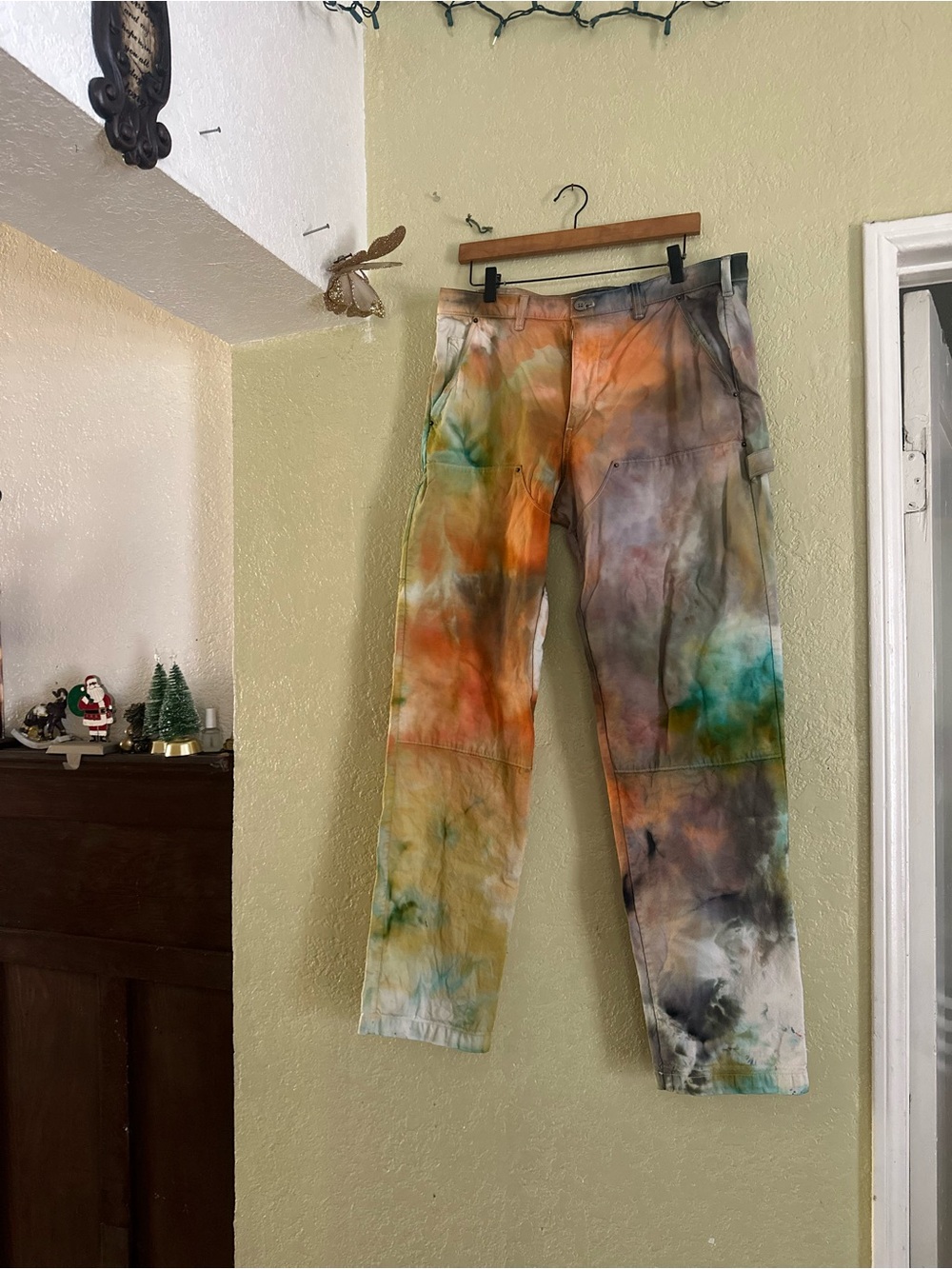 GAP Men's Tie-Dye Cargo Pants — Orange, Green, Gray - Picture 2 of 9